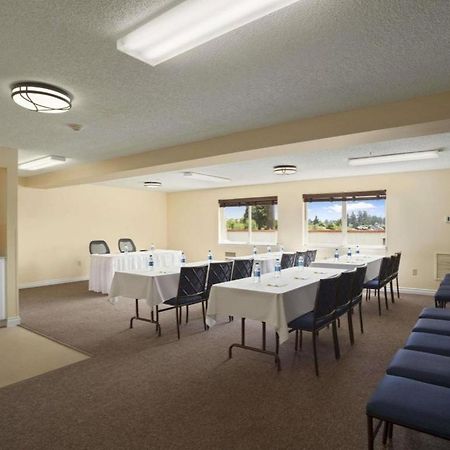 Days Inn By Wyndham Lacey Olympia Area Kültér fotó