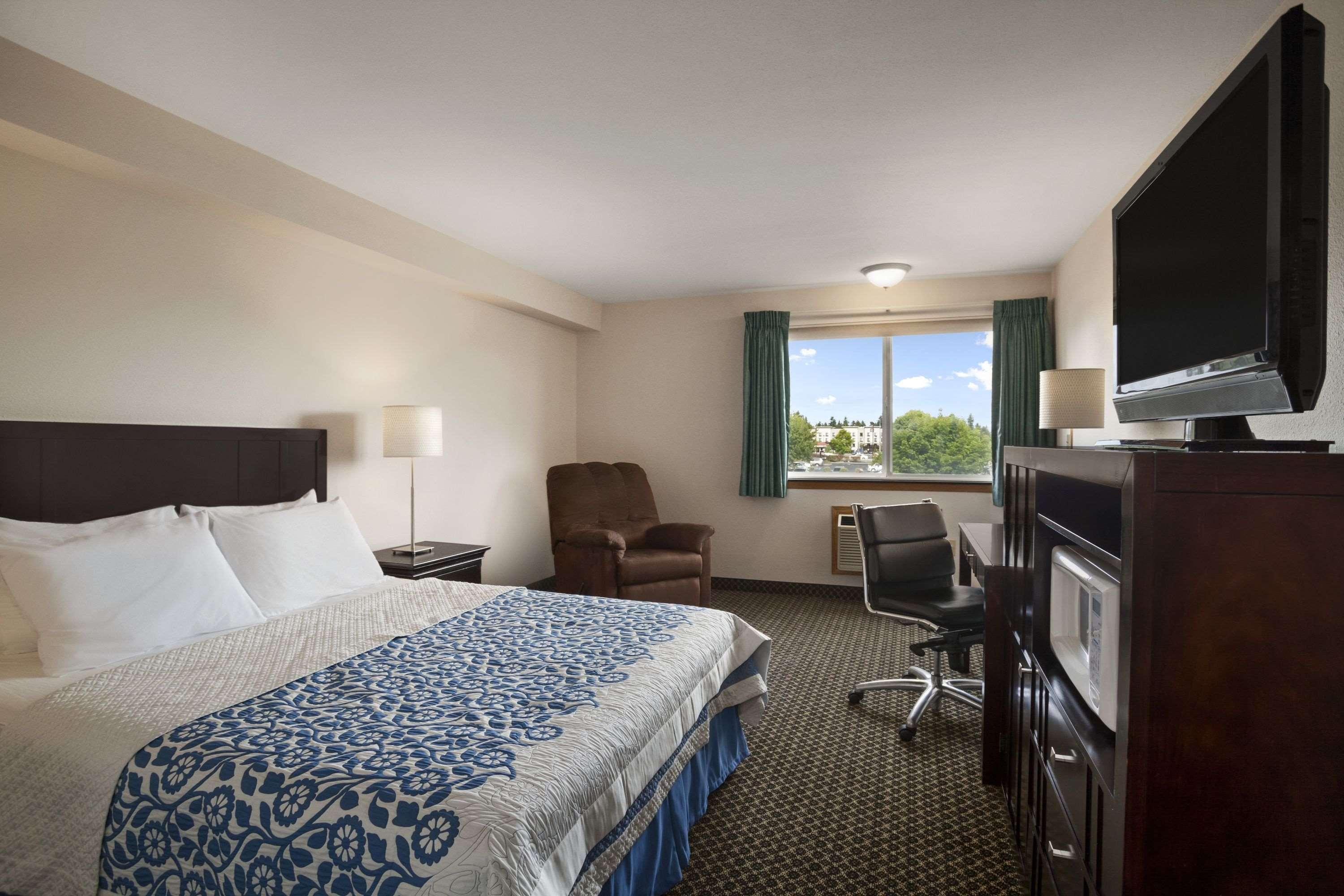 Days Inn By Wyndham Lacey Olympia Area Kültér fotó