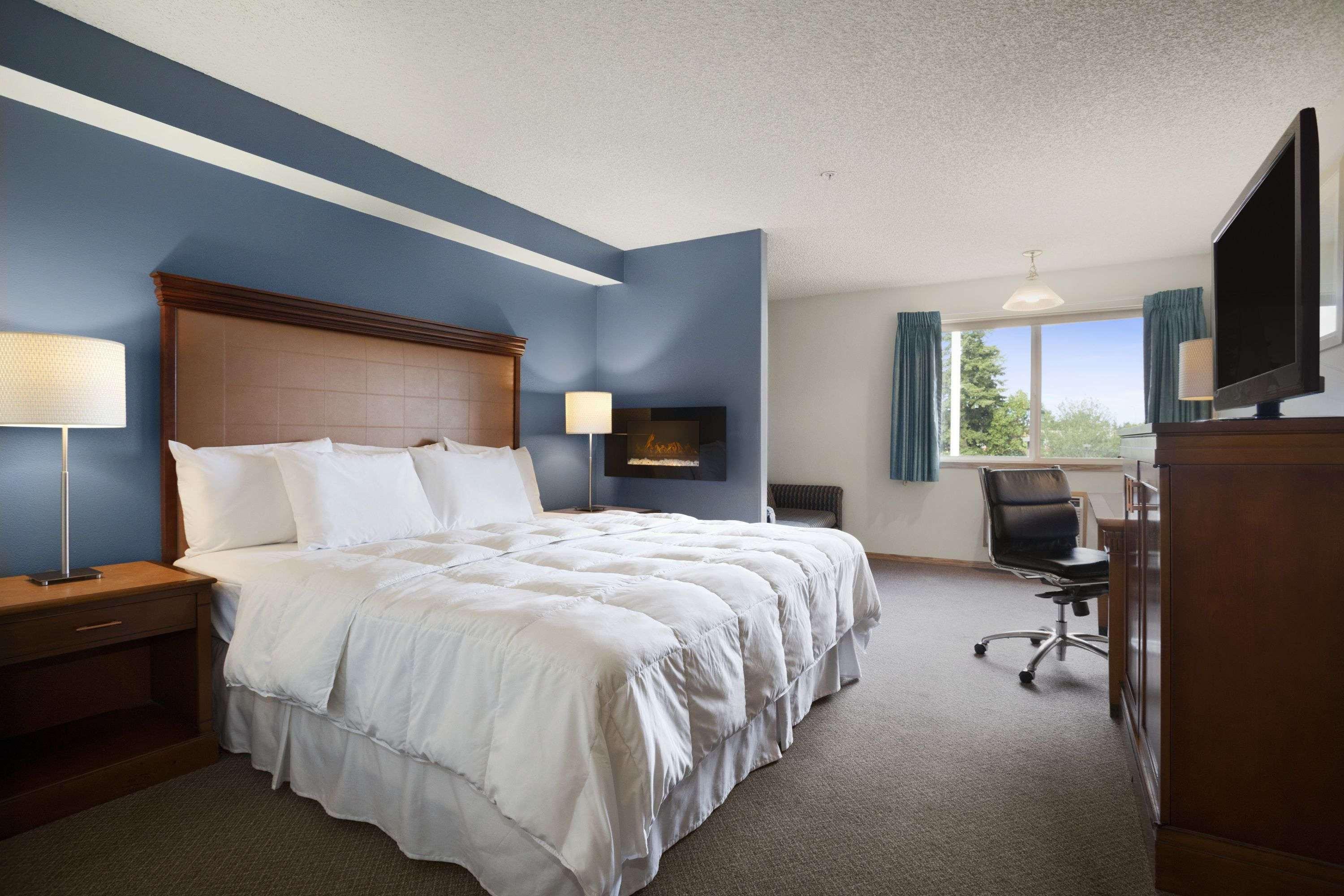 Days Inn By Wyndham Lacey Olympia Area Kültér fotó