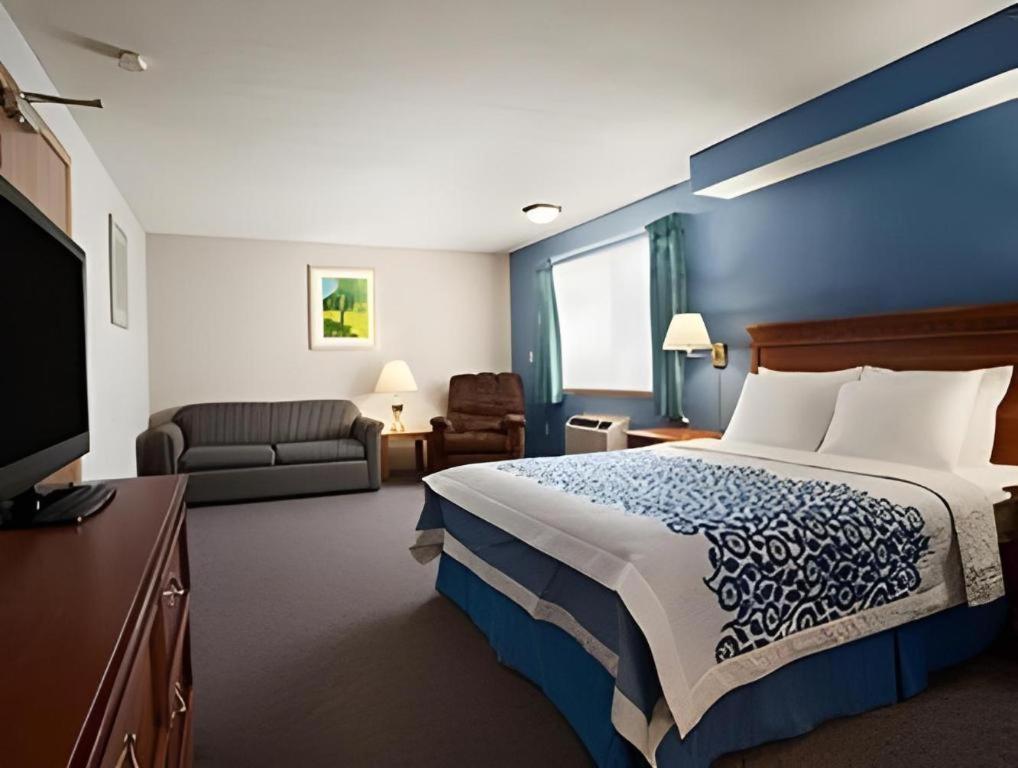 Days Inn By Wyndham Lacey Olympia Area Kültér fotó